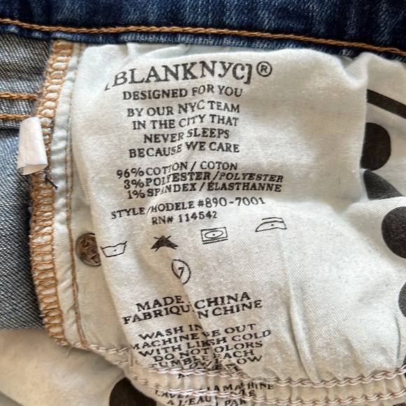 Blank NYC Classic Skinny Distressed Jeans - Picture 7 of 11